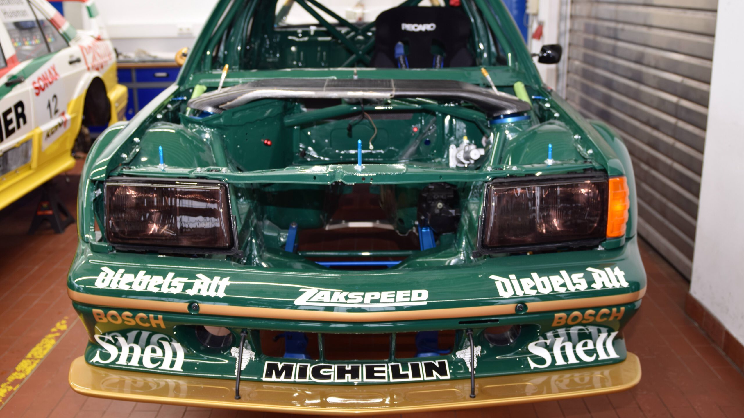 DTM-1992-Deutsche-Tourenwagen-Meisterschaft-Kurt-Thiim-Zakspeed-Mercedes-Benz-190E-2.5-16-tst-sport-und-technik-Rennwagen-Manufaktur-0002